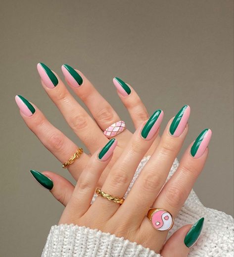 Pink And Green Pedicure, Plant Theme Nails, Pink And Dark Green Nails, Green And Pink Nail Ideas, Dark Green And Pink Nails, Split Color Nails, Hot Pink And Green Nails, Wicked Inspired Nails, Green And Pink Nails Designs