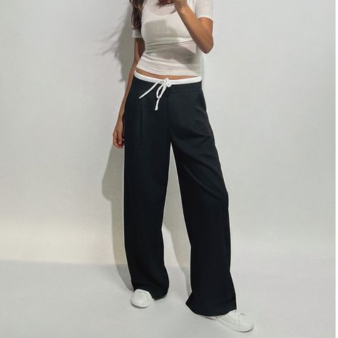 Black Super Comfortable Zara Pant Slim Fit Cargo Pants, Off White Pants, Crochet Pants, Khaki Trousers, Wrap Pants, Wide Leg Crop Pants, Zara Jumpsuit, Wide Leg Palazzo Pants, Black Wide Leg Pants