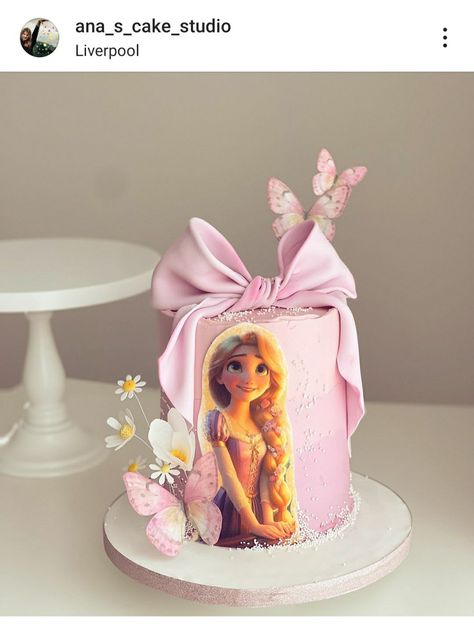 Rapunzel Birthday Cake, Bolo Hot Wheels, Bolo Rapunzel, Rapunzel Cake, Cake Designs For Girl, Unique Cakes Designs, Belle Cake, Disney Princess Cake, Buttercream Cake Decorating