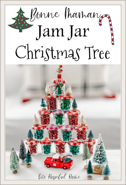 Tiny Jam Jar Crafts, Bonne Maman Jars Ideas Mini, Mini Bonne Maman Jars Ideas, Mini Jam Jar Crafts, Bonne Maman Jars Ideas, Jam Jar Crafts, Making A Christmas Tree, Small Jam Jars, Felt Pom Pom