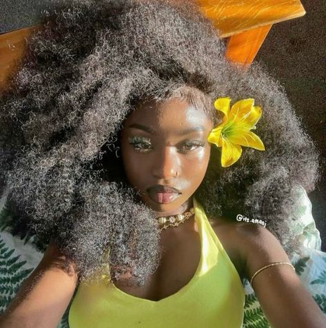 Big Afro, 30k Followers, Dark Skin Beauty, 4c Hairstyles, Dream Hair, Afro Hairstyles, Black Women Hairstyles, Hair Goals, Follow For More