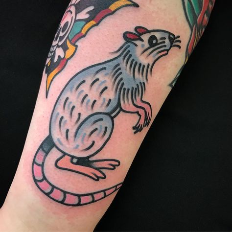 Rat Tattoo American Traditional, Rat Clown Tattoo, Mouse Tattoo Traditional, Rat Traditional Tattoo, American Traditional Tattoos Animal, Rat Tattoo Traditional, Rat Draw, Rat Tattoo Design, Flash Tattoo Sleeve