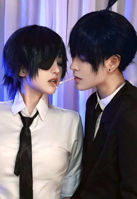 Anime Cosplay Ideas For Couples, Couple Cosplay Ideas Anime, Couple References, Genshin Cosplays, Cosplay Couple, Couples Cosplay, Couple Cosplay, Anime Cosplay Ideas, Woman In Suit