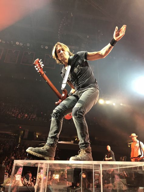 Keith Urban Aesthetic, Keith Urban Wallpaper, Urban Wallpaper, Dallas Smith, Keith Urban Concert, Custom Tickets, Urban Music, Faith Hill, Urban Graffiti