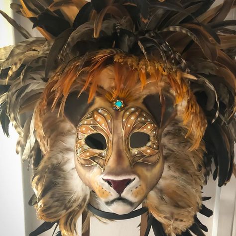 @eriksinspiration on Instagram: “Lion mask complete. Mane of mixed coque and golden pheasant plumage 🦁 🎭. Did you know that a lion’s mane gets darker with age? Its main…” Mask Ball, Horse Mask, Venetian Masquerade Masks, Golden Pheasant, Lion Mask, Mask Pictures, Gold Tiger Eye, Carnival Of Venice, Venetian Masquerade