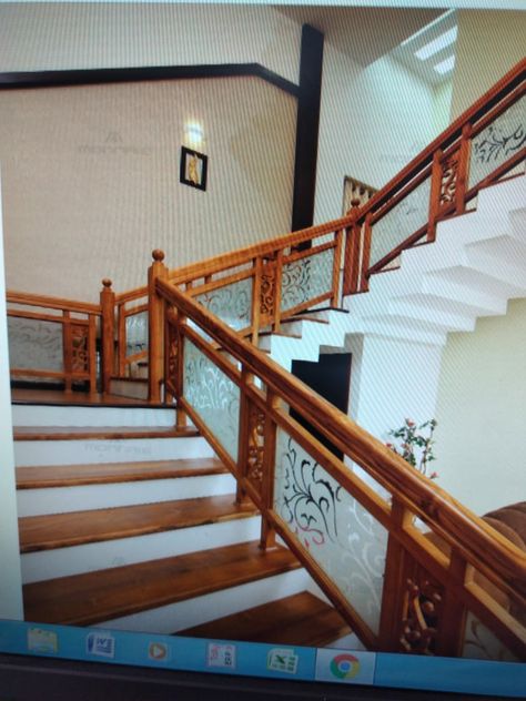 Steps Design Interior Stairs Wood, Staircase Glass Design, Single Main Door Designs, Glass Staircase Railing, درابزين السلم, Glass Wall Design, Home Gate Design, Dining Table Design Modern, Staircase Design Modern