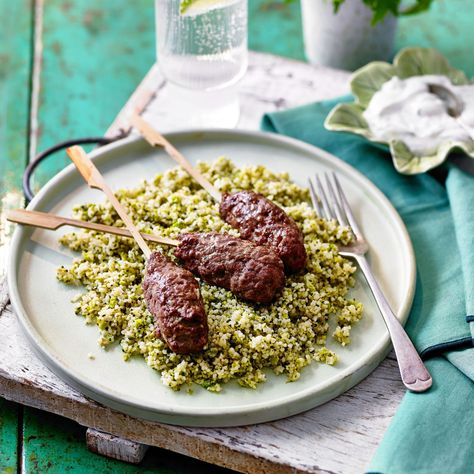 Koftas with Broccoli Couscous and Zesty Yogurt Recipeghkuk Cauliflower Cheese Bake, Christmas Leftovers Recipes, Goat Cheese Pasta, Pork Meatballs, Couscous Recipes, Midweek Meals, Broccoli Recipes, Yogurt Recipes, Leftovers Recipes