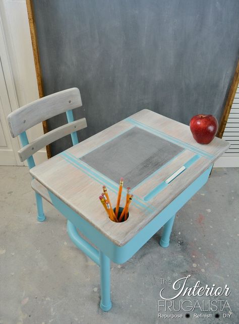 Vintage Metal Classroom Desk Makeover - Interior Frugalista School Desk Makeover Diy, Painted Desk Ideas, Preschool Desk, Painted School Desks, Desk Makeover Ideas, School Desk Makeover, Metal Desk Makeover, Refinished Desk, Antique School Desk