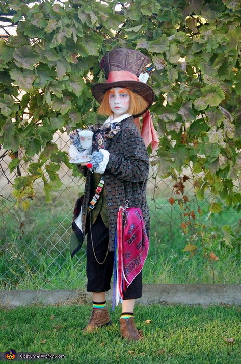 Johnny Depp Mad Hatter, Mad Hatter Halloween Costume, Hatter Costume, Halloween Costumes 2014, Mad Hatter Costume, Alice Costume, Book Character Costumes, The Mad Hatter, Costume Works