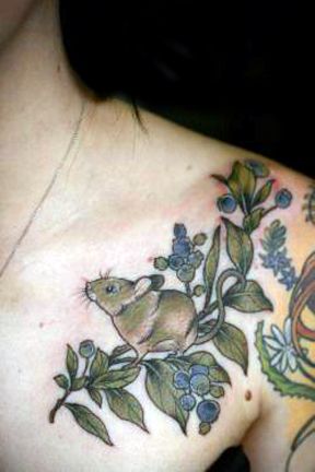 kirsten makes tattoos Mouse And Strawberry Tattoo, Fall Bouquet Tattoo, Blueberry Branch Tattoo, Blueberry Branch, Blueberry Tattoo, Botanical Tattoo Design, Mouse Tattoo, Rat Tattoo, Botanical Tattoos