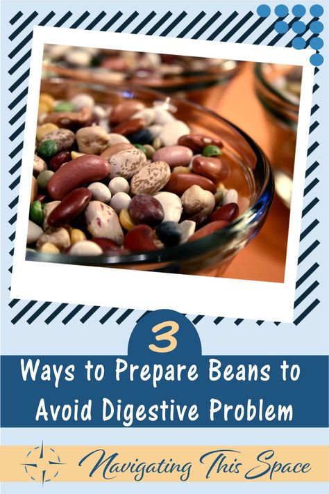 How to de-gas beans? Yes, it's totally possible! Much healthier and cheaper than canned beans! There are three soaking methods that can be done to the beans before they’re ready to be cooked. The traditional soak, the hot soak, and the quick soak. Learn all of these methods to de-gas beans here. Quick Soak Beans, Soak Beans, Clean Eating Menu, Beans And Cornbread, How To Soak Beans, Cooking Dried Beans, Digestive Problems, How To Cook Beans, Canned Beans