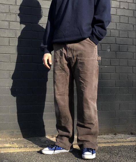 90s Carhartt double knees Carhartt Brown Pants Outfit, Aethstetic Clothes Men, Brown Double Knee Pants Outfit, Brown Carhartt Pants Outfit, 90s Grunge Fashion Men, 90s Grunge Style Men, Mens Carhartt Fashion, Carhartt Pants Outfit Men, Double Knee Pants Outfit Men