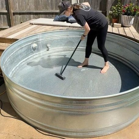 Stock Tank Swimming Pool, Tank Swimming Pool, Cowboy Pool, Stock Pools, Stock Tank Pool Diy, Pool Diy, Small Backyard Design Ideas, Backyard Design Ideas, Backyard Design Layout