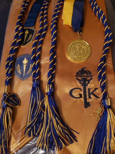 [Golden Key Honor Society graduation stool. medals, and tassels] - UNT Digital Library Keys To Success Graduation Party, Golden Key International Honour Society, Success Key Images, Blue And Gold Graduation, Yellow And Dark Blue, Traditional Embroidered Graduation Stole, Key Logo, Graduation Tassel, Masters Graduation