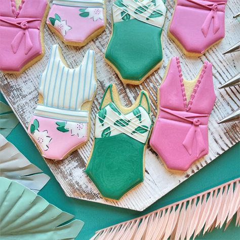 Swimsuit Cookies, Summer Sugar Cookies, Swimsuit Inspiration, Beach Cookies, Sugar Cookie Icing, Pool Birthday, Royal Icing Recipe, Icing Colors, Summer Cookies