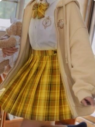 Yellow School Uniform, Kawaii School Uniform, Hogwarts Houses Outfits, Hufflepuff Uniform, Cowgirl Wallpaper, Yellow Uniform, Hufflepuff Outfit, Private School Uniforms, Hogwarts Uniform