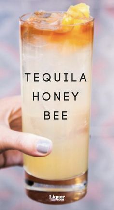 Drink Recipes Tequila, Honey Bee Cocktail, Bee Cocktail, Healthy Alcohol, Tequila Drinks Recipes, Bees Knees Cocktail, Cocktail Recipes Tequila, Egg Shop, Tequila Cocktail