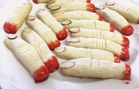 Witch Finger Cookies, Finger Cookies, Witches Fingers, Gluten Free Sugar Cookies, Gluten Sensitivity, Gluten Intolerance, Delicious Gluten Free Recipes, Low Fodmap Recipes, Fodmap Recipes