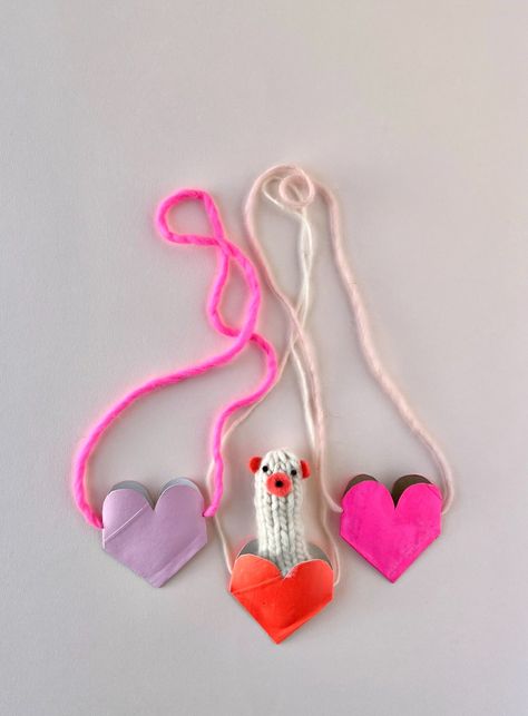 Fun and Easy Valentine Crafts Made From Recycle Bin Items! — super make it Sustainable Valentines, Cardboard Necklace, Easy Recycled Crafts, Valentine School, Tube Crafts, Heart Craft, Paper Towel Tubes, Easy Valentine Crafts, Recycle Bin