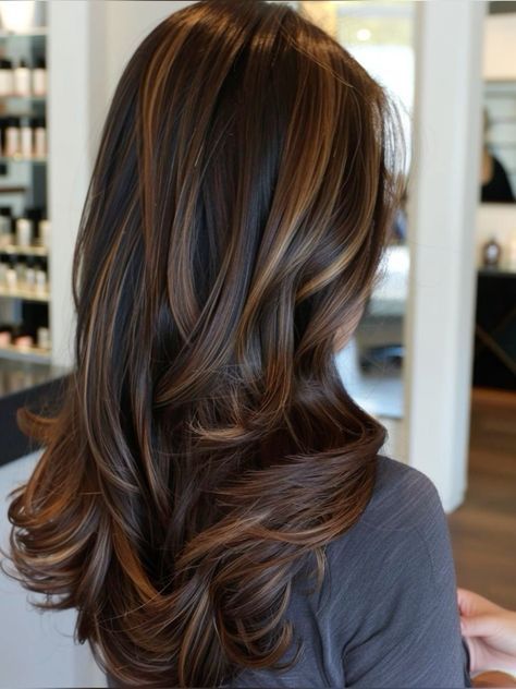 Ready for a change? Caramel highlights on dark brown hair are the perfect way to add warmth and vibrancy! These stunning highlights create a beautiful glow that enhances your natural beauty. Explore a variety of styles, from soft blended highlights to bold contrasts, and find your perfect inspiration for a glow up! #CaramelHighlights #DarkBrownHair #GlowUp #HairInspo #StunningIdeas #ChicStyle Caramel Highlights On Dark Brown, Highlights On Dark Brown Hair, Dark Brown Highlights, Glamorous Hair, Caramel Hair, Caramel Highlights, Beauty Guide, Winter Hair Color, Brown Hair With Highlights