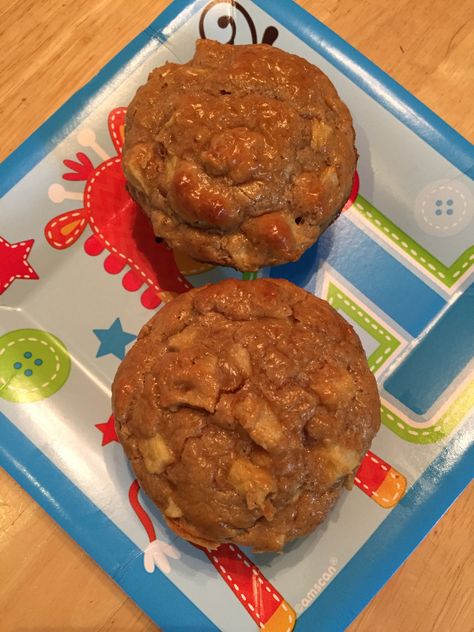 Dog Cake Applesauce, Apple Peanut Butter Dog Cake, Dog Cake Peanut Butter, Apple Cake For Dogs, Apple Peanut Butter Dog Treats, Dog Birthday Cake Apple, Apple Dog Cake, Dog Bday Cake, Doggy Birthday Cake