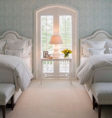 . Two Twin Beds In One Room, Twin Beds Guest Room, White Beds, Bed Without Headboard, Soothing Bedroom, Upholstered Headboards, Twin Beds, Twin Bedroom, Shared Room