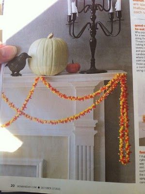 Candy corn garland Halloween Wishes, Halloween Mantel, Patriotic Desserts, Cute Candy, Banners Buntings, Fabulous Fall, 4th Of July Decorations, Simple Holidays, Fall Halloween Crafts