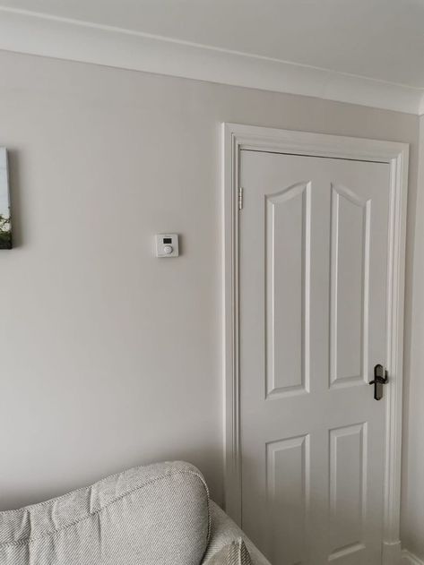 White Colours For Walls, Dulux Color Palettes, Homebase Paint Wall Colors, Off White Paint Dulux Wall Colors, Dulux Light Grey Paint, Dulux Nutmeg White Hallway, Dulux Whites And Neutrals, Nutmeg White Dulux Paint Bedroom, Bedroom Paint Colors Dulux Colour