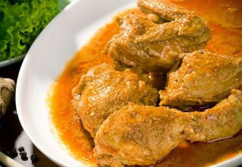 Resep Ayam Goreng Bumbu Gulai Paling Praktis http://dapursaja.blogspot.com/2015/04/resep-ayam-goreng-bumbu-gulai-praktis.html Kari Ayam, Urdu Recipe, Dried Chillies, Asam Jawa, Indonesian Cuisine, Curry Chicken Recipes, Indonesian Food, Culinary Recipes, Curry Chicken