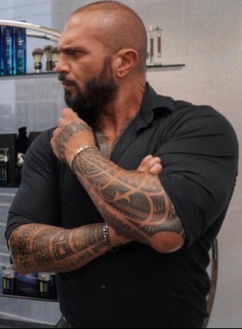 Beard Tattoo Men, Elbow Tats, Bald Tattoo, Bald Beard, Simple Tattoos For Guys, Man Beard, Muscle Man, Hunks Men, Beard Tattoo