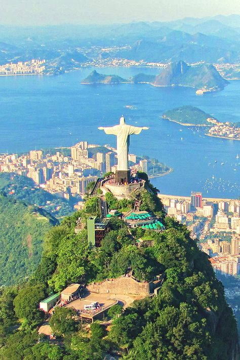 Brazil Christ the Redeemer iPhone Wallpaper Check more at https://www.backgroundscool.com/nature/brazil-christ-the-redeemer-iphone-wallpaper/ Rio Brazil, Rio De Janeiro, Brazil, Iphone Wallpaper, Statue, Iphone