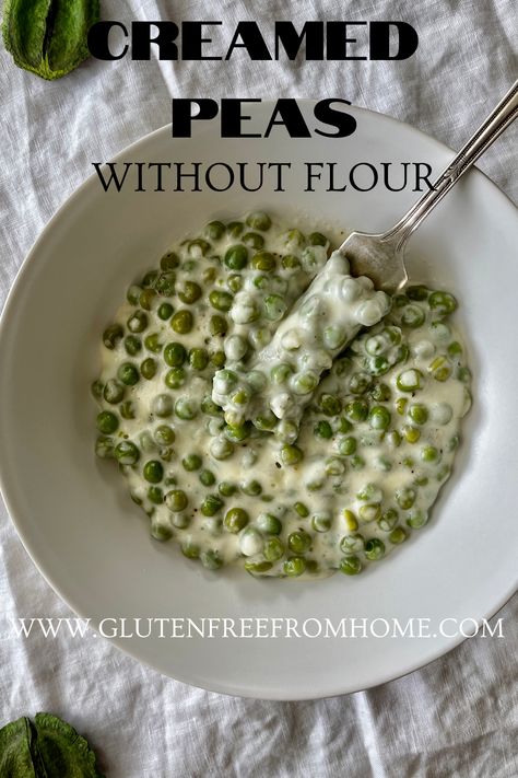 Creamed peas without flour are a cozy side dish for any Sunday supper or holiday meal. Petite peas are simmered in a buttery cream sauce that will delight your taste buds from the very first bite. This recipe fits that bill. This favorite is an easy classic and for good reason. It's delicious and easy peasy! via @glutenfreefromhome Easy Creamed Peas, Creamed Peas Recipe, Healthy Weekday Meals, Homemade Chicken Salad, Creamed Peas, Home Cooking Recipes, Peas Recipe, Delicious Side Dishes, Sour Cream Sauce