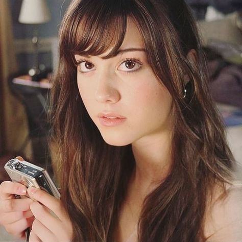 Wendy Christensen, Wendy Final Destination, Mary Elizabeth Winstead Scott Pilgrim, Keira Knightley Bangs Pride And Prejudice, Mary Elizabeth Winstead Icons, Mary Elizabeth Winstead Birds Of Prey, Mary Elizabeth Winstead Final Destination, Huntress Mary Elizabeth Winstead, Ramona Flowers