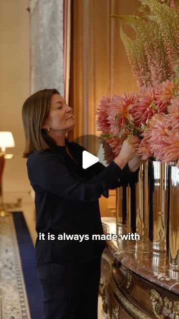 Anne Vitchen on Instagram: "A day with Anne Vitchen, artist and Flower Lady of the Ritz Paris! 
Discover how she crafts the hotel’s iconic bouquets by carefully selecting seasonal flowers and the subtle tones that grace each space. 
Every room, from the tea lounge to the suites, reflects her unique floral artistry within this historic and prestigious setting.

Une journée avec Anne Vichen, artiste et Dame des Fleurs du Ritz. Découvrez comment elle crée les bouquets iconiques de l’hôtel en choisissant avec soin les fleurs de saison et les nuances subtiles qui ornent chaque espace. Chaque pièce, du salon de thé aux suites, reflète son art floral unique dans ce cadre historique et prestigieux. 

#flowersaremylove #damedesfleurs #ritzparis #ritzflorist #flowers #rendezvous15placevendome #flowe Hotel Flower Arrangements, The Ritz Paris, Hotel Flowers, Flower Lady, Tea Lounge, Ritz Paris, The Ritz, Seasonal Flowers, To The