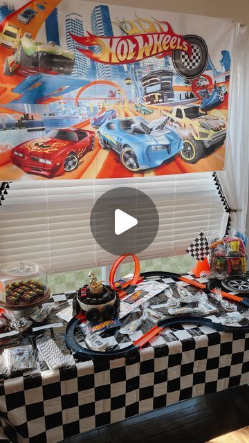 Gabrielle Payne | Pittsburgh on Instagram: "HE DOES IT AGAIN!! coolest cake for our hot wheels-loving nephew Jack 🚗🔥🎉

#hotwheels #hotwheelsbirthday #kidsbirthdayideas" Hot Wheels 3rd Birthday Party Ideas, Hot Wheels Party Food, Hotwheels Party Ideas, Hot Wheels Cake Ideas, Hot Wheels Party Ideas, Hot Wheels Birthday Party Ideas, Race Track Cake, Twin Birthday Themes, Hot Wheels Race Track