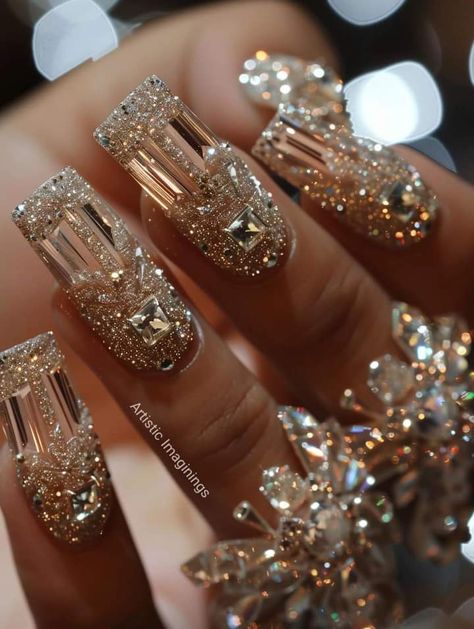 Nail Stones Design, Gold And Silver Nails Ideas, Pixie Crystal Nail Designs, Nail Designs With Rhinestones Bling, Luxury Nails Design Rhinestones, Gold Diamond Nails, Glam Nails Rhinestones, Xxl Stiletto Nails, Goddess Nails Designs