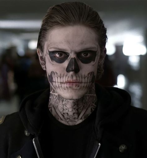 Tate Langdon Icons, Coven House, Evan Peters American Horror Story, Tate And Violet, American Horror Story 3, Tate Langdon, Arte 8 Bits, Skull Makeup, Evan Peters