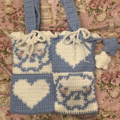 Tomioka Giyuu, The Bag, Crochet Ideas, Crochet Bag, Key Chain, Crochet Projects, Hobbies, Arts And Crafts, Key