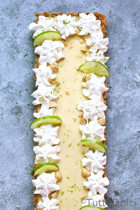 Pastel Rectangular, Lime Tart, Diy Easy Recipes, Lime Recipes, Pie Tart, Sweet Pie, Fruit Tart, Lime Pie, Sweet Tarts