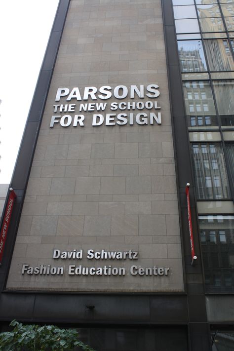 Parsons School of Design New York, NY Parsons School Of Design Aesthetic, Parsons Aesthetic, New York Fashion School, Parsons New York, Studying Fashion, College Vision Board, Fashion Dream Job, Fashion Designer Studio, Nyc Baby