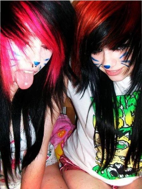 Like it Emo Scene Aesthetic, Scene 2000s, Emo Scene Girls, Goth Make Up, 2000s Scene, Emo And Scene, 00s Mode, Scene Aesthetic, Scene Style