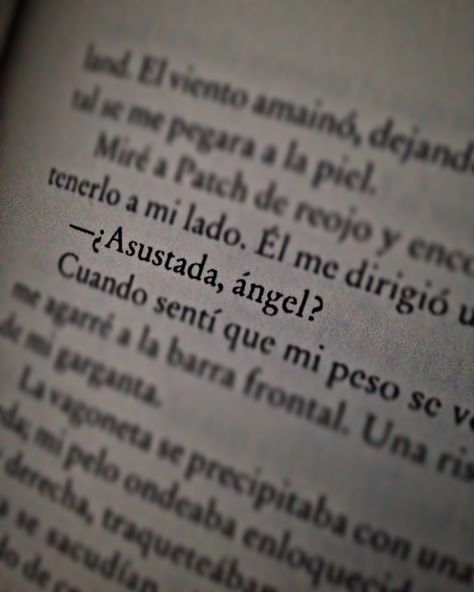 Scared, Angel ? ¿Asustada, Ángel? #HushHush #PatchCipriano  Frases Hush Hush Shadowhunters, Hush Hush, Book Quotes, Wattpad, Memes, Quotes, Books, Anime, Mariana