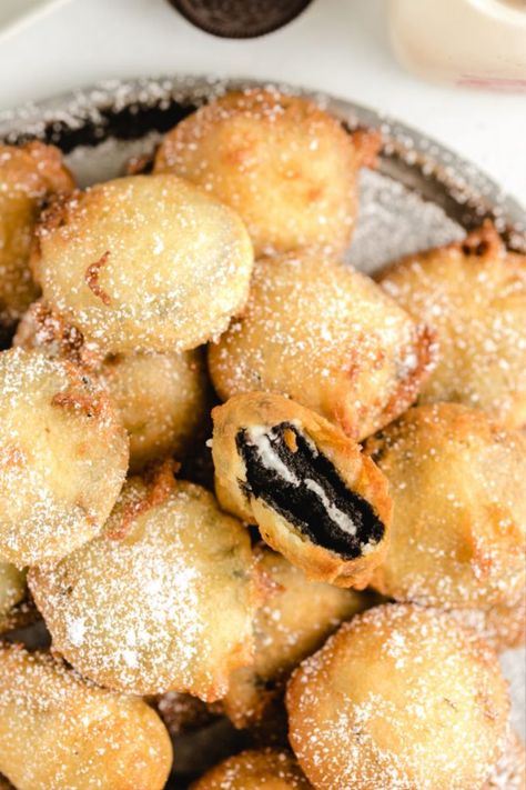 Oreos Recipes, Funfetti Edible Cookie Dough, Fried Oreos Recipe, Fried Oreo, Awesome French Toast Recipe, Deep Fried Oreos, Fried Oreos, Carnival Food, Spaceships And Laser Beams