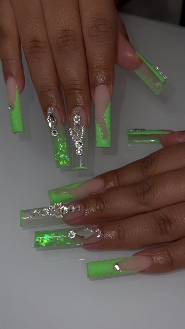 Lime Green And Silver Nails, Neon Green Prom Nails, Lime Green Prom Nails, Lime Nails Acrylic, Lime Green Nail Ideas, Lime Green French Tip Nails, Green Birthday Nails, Green Prom Nails, March Nail