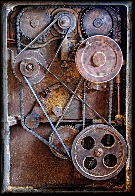 ...tick tack tick tack... by Yancis Dieselpunk Aesthetic, Tick Tack, Rust Never Sleeps, Photography Still Life, Canvas Photography, Mechanical Art, Industrial Machinery, Industrial Photography, Steampunk Art