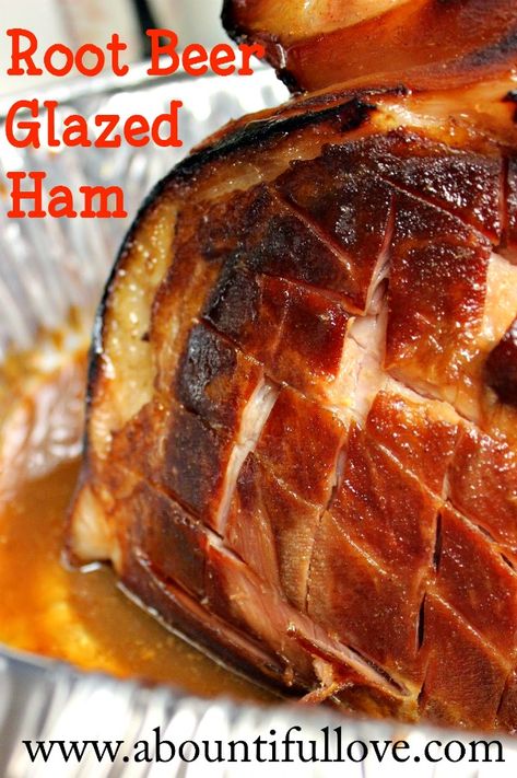 Best Baked Ham Recipe, Best Baked Ham, Honey Glazed Ham Recipe, Ham Christmas, Baked Ham Recipe, Honey Ham Glaze Recipe, Recipe For A Crowd, Fried Ham, Ham Glaze Recipe