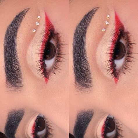 Red Cheer Makeup, Veterans Day Makeup, Cheerleading Makeup Ideas, Cheer Eyeshadow, Cheer Makeup Looks, Cheer Makeup Competitive Smokey Eye, Competitive Cheer Makeup, Cheer Competition Makeup, Simple Red And Black Eyeshadow Looks