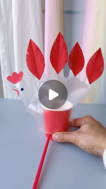 Hand-made red flag on Instagram: "Make a fun screaming machine with disposable gloves and paper cups, which can also exercise your child’s lung capacity. Come and try it with your child." Coffee Cups Diy, Chicken Crafts, Cup Crafts, Easter Hair Bow, Diy Cups, Disposable Gloves, Easter Hair, Paper Cups, Diy Hair Bows