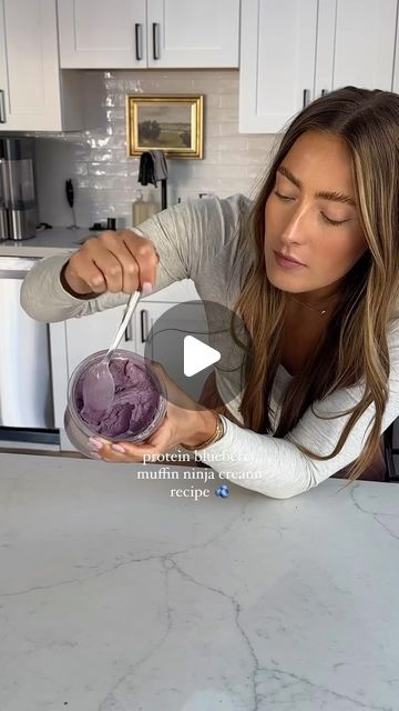 Ninja Creami Recipes | Macro Friendly | Ice Cream on Instagram: "Protein blueberry muffin 🫐 best one yet! recipe ⬇️   Video credit: @hauskris 😋🍨❤️  Follow the @creamiverse for more daily recipes😋🪐🍨💪🏼  • water or milk  • 50 g oats  • 50 g @cleansimpleeats snickerdoodle protein powder  • cinnamon  • 60 g blueberries  • 2 scoops fage yogurt  • little bit of frozen banana  • scoop of peanut butter  freeze, mix, enjoy!   #ninjacreami #creami #oreo  #cerealmilk #icecream #proteinicecream #dessert #healthy #healthydessert #mealprep #easyrecipes #weightloss #fatloss #lowcalorie #macrofriendly #gymfood #foodie" Protein Blueberry, Fage Yogurt, Ninja Creami Recipes, Blueberry Protein Muffins, Ice Cream Videos, Creami Recipes, Blueberry Ice Cream, Healthy High Protein Meals, Cereal Milk