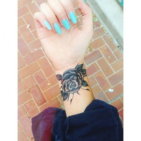 32 Inspiring Wrist Tattoos … - allwomenstalk - Medium Black And Grey Rose Tattoo, Wrist Tattoos Girls, Small Wave Tattoo, Wrist Tattoo Cover Up, Rose Tattoos For Women, Cool Wrist Tattoos, Kunst Tattoos, Tattoos For Black Skin, Tattoo Cover-up